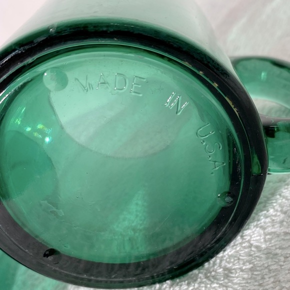 Vintage Emerald Green Clear Glass Mugs Coffee Cups x2 - Picture 3 of 8